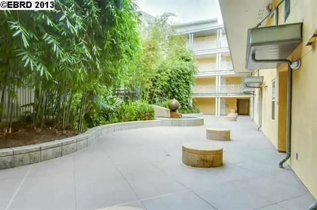 3090 Glascock 311, Oakland, California 94601