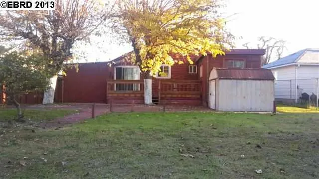9835 Empire Rd, Oakland, California 94603-2001