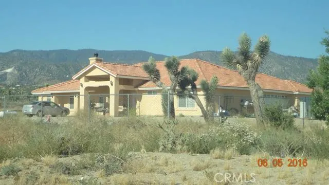 9920 Lebec Road, Phelan, California 92371