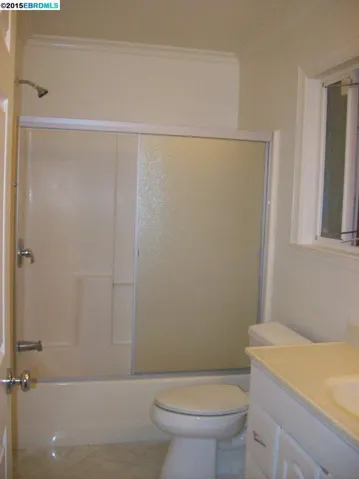 4415 Center Ave, Richmond, California 94804