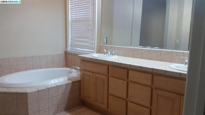 2104 Roper Circle, Brentwood, California 94513
