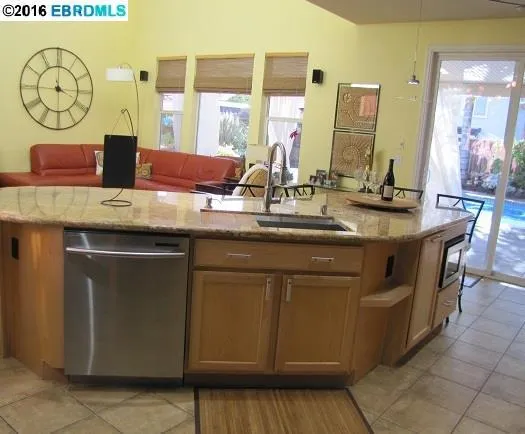 762 Begonia Place, Brentwood, California 94513-5495