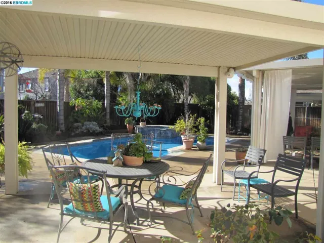 762 Begonia Place, Brentwood, California 94513-5495