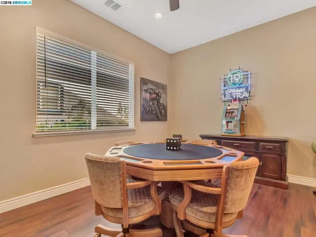 719 Stewart Way, Brentwood, California 94513