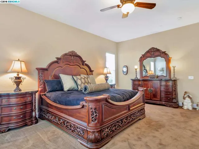 719 Stewart Way, Brentwood, California 94513