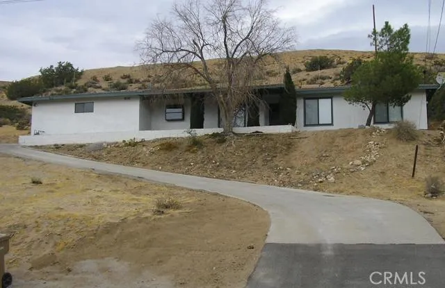 17692 Buckthorn Avenue, Hesperia, California 92345