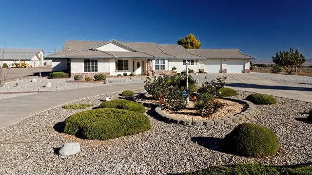 12780 Fir Street, Oak Hills, California 92344