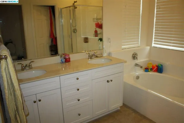 321 Macarthur Way, Brentwood, California 94513