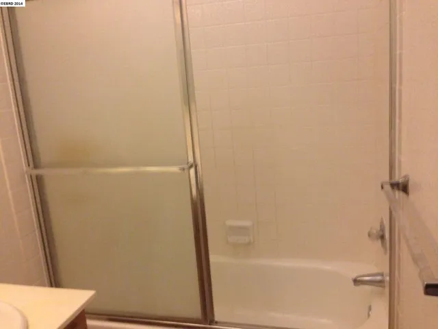 608 Devonwood, Hercules, California 94547-3537