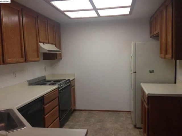 608 Devonwood, Hercules, California 94547-3537