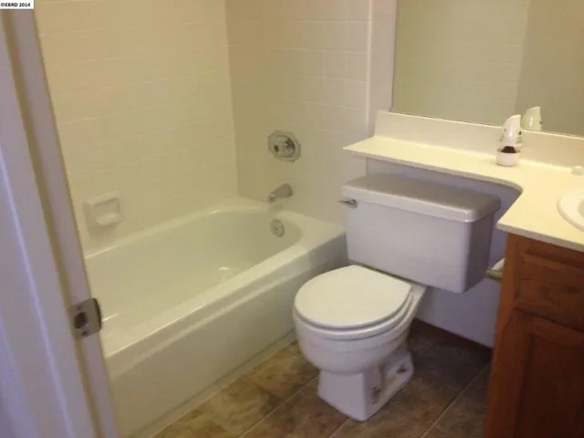 608 Devonwood, Hercules, California 94547-3537