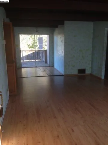 4731 Canyon Rd, El Sobrante, California 94803-3106