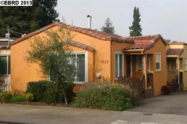 3529 Laguna Ave, Oakland, California 94602-2903