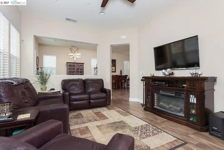 383 Massa Ct, Brentwood, California 94513