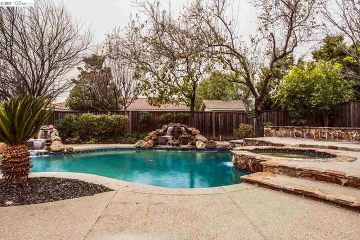 871 Lucca Ct, Brentwood, California 94513