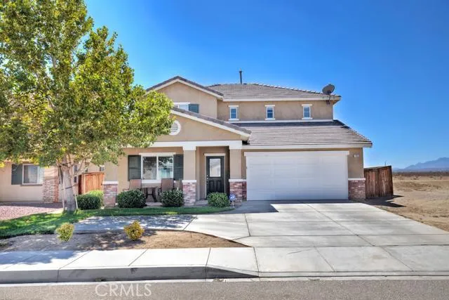 11603 Luna Rd. Road, Victorville, California 92392