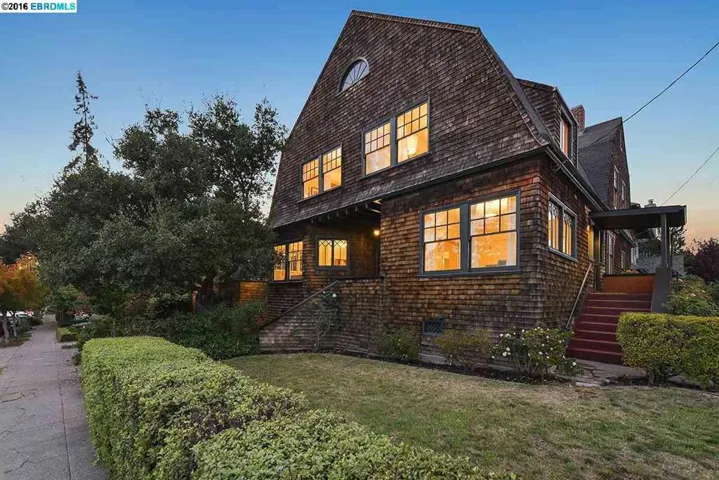 2644 Benvenue Avenue, Berkeley, California 94704