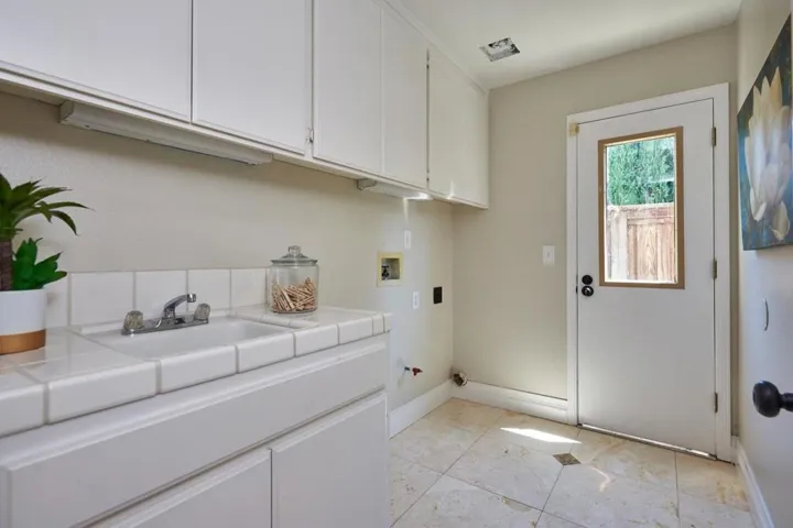 3072 Silverland Drive, San Jose, California 95135