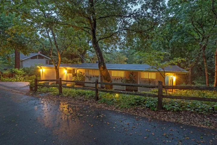 21661 Woolaroc Drive, Los Gatos, California 95033