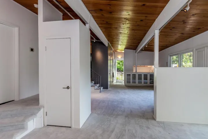 21661 Woolaroc Drive, Los Gatos, California 95033