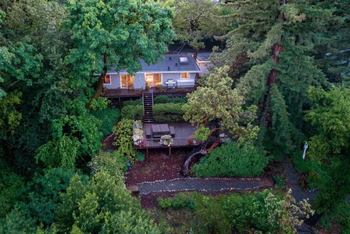 21661 Woolaroc Drive, Los Gatos, California 95033
