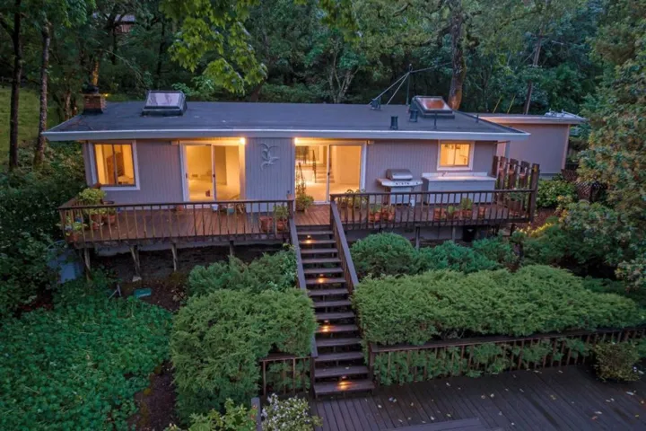 21661 Woolaroc Drive, Los Gatos, California 95033