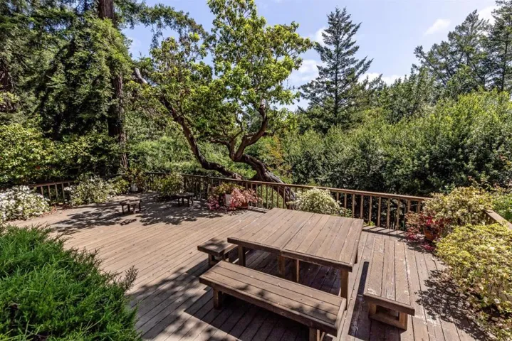 21661 Woolaroc Drive, Los Gatos, California 95033