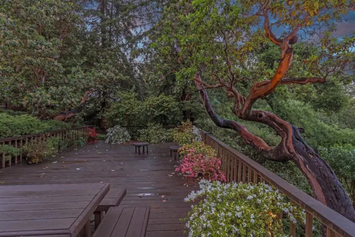 21661 Woolaroc Drive, Los Gatos, California 95033