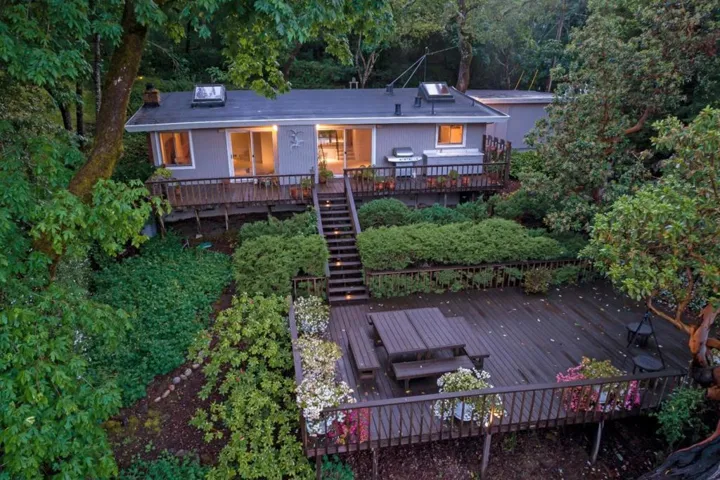 21661 Woolaroc Drive, Los Gatos, California 95033