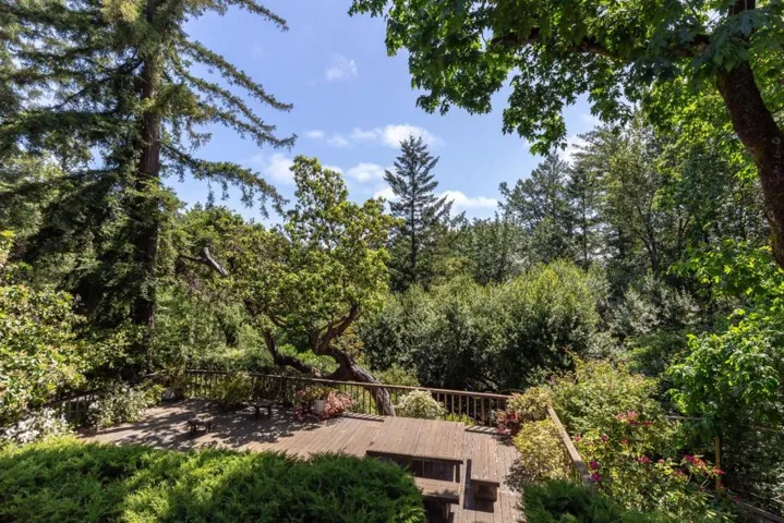 21661 Woolaroc Drive, Los Gatos, California 95033