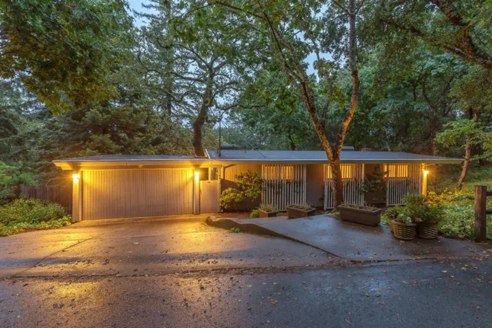 21661 Woolaroc Drive, Los Gatos, California 95033