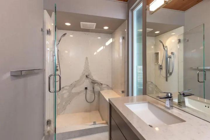 21661 Woolaroc Drive, Los Gatos, California 95033