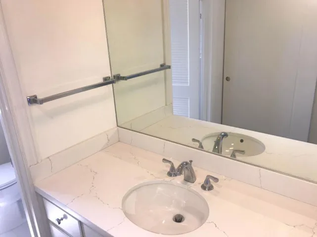 955 Palm, San Mateo, California 94401
