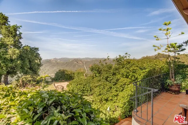 20333 Reigate Road, Topanga, California 90290