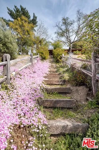 20333 Reigate Road, Topanga, California 90290