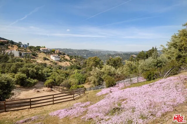 20333 Reigate Road, Topanga, California 90290
