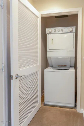 208 Riverdale Ct 712 Camarillo-large-012