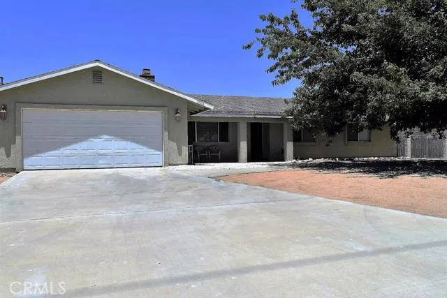 19004 Rocksprings Road, Hesperia, California 92345