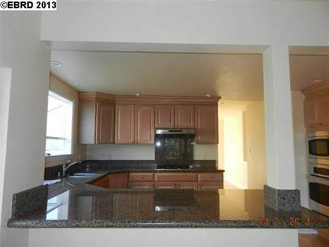 4400 Redwood Rd, Oakland, California 94619-3143