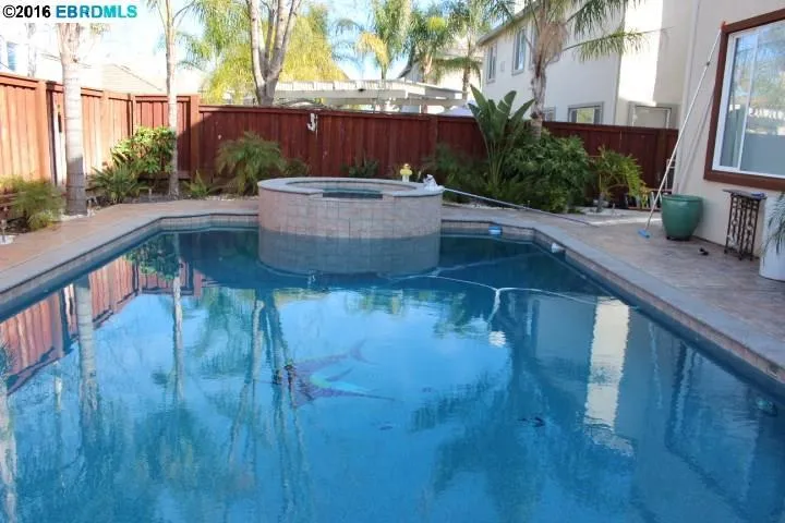 2085 Roper Cir, Brentwood, California 94513