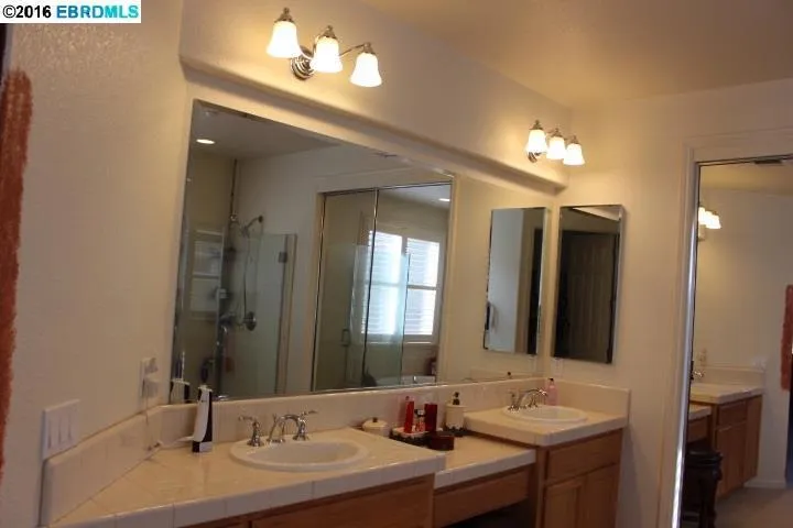 2085 Roper Cir, Brentwood, California 94513
