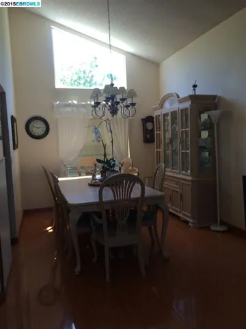 Formal Dinning Area