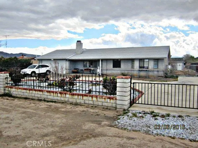 18379 Hinton Street, Hesperia, California 92345