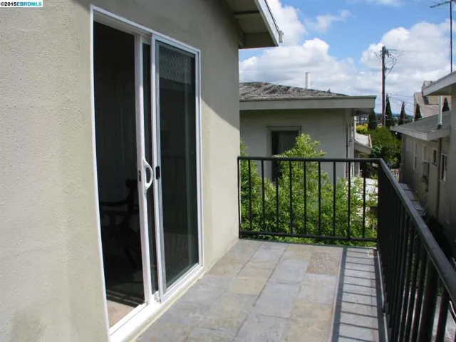 Unit B Balcony