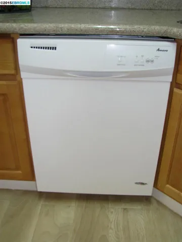 Unit B Amana Dishwasher