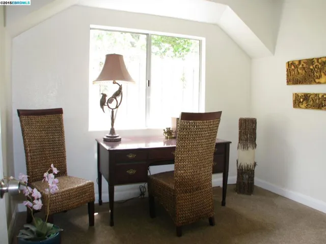 Unit B Bonus Room with Closet