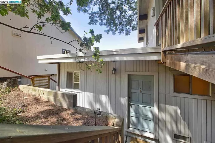6639 Armour Drive, Oakland, California 94611-2235