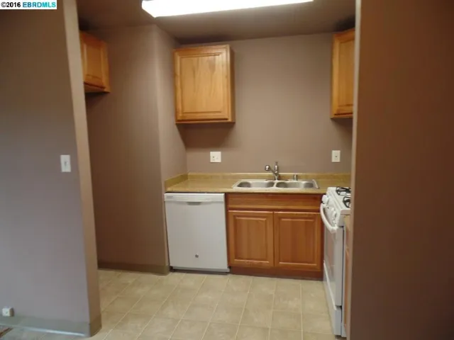 2036 Sierra Rd 7, Concord, California 94518