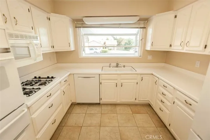 350 Calle Lupita, San Luis Obispo, California 93401