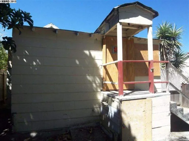 1017 W 4th Street, Antioch, California 94509-1172